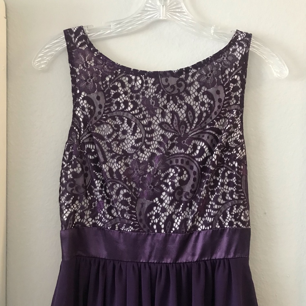 Purple bridesmaid’s dress
